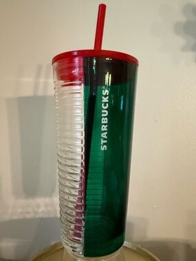 New! Starbucks Green & Clear Ribbed Tumbler